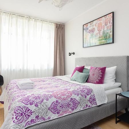 Wincentego Colorful Apartment Варшава Экстерьер фото