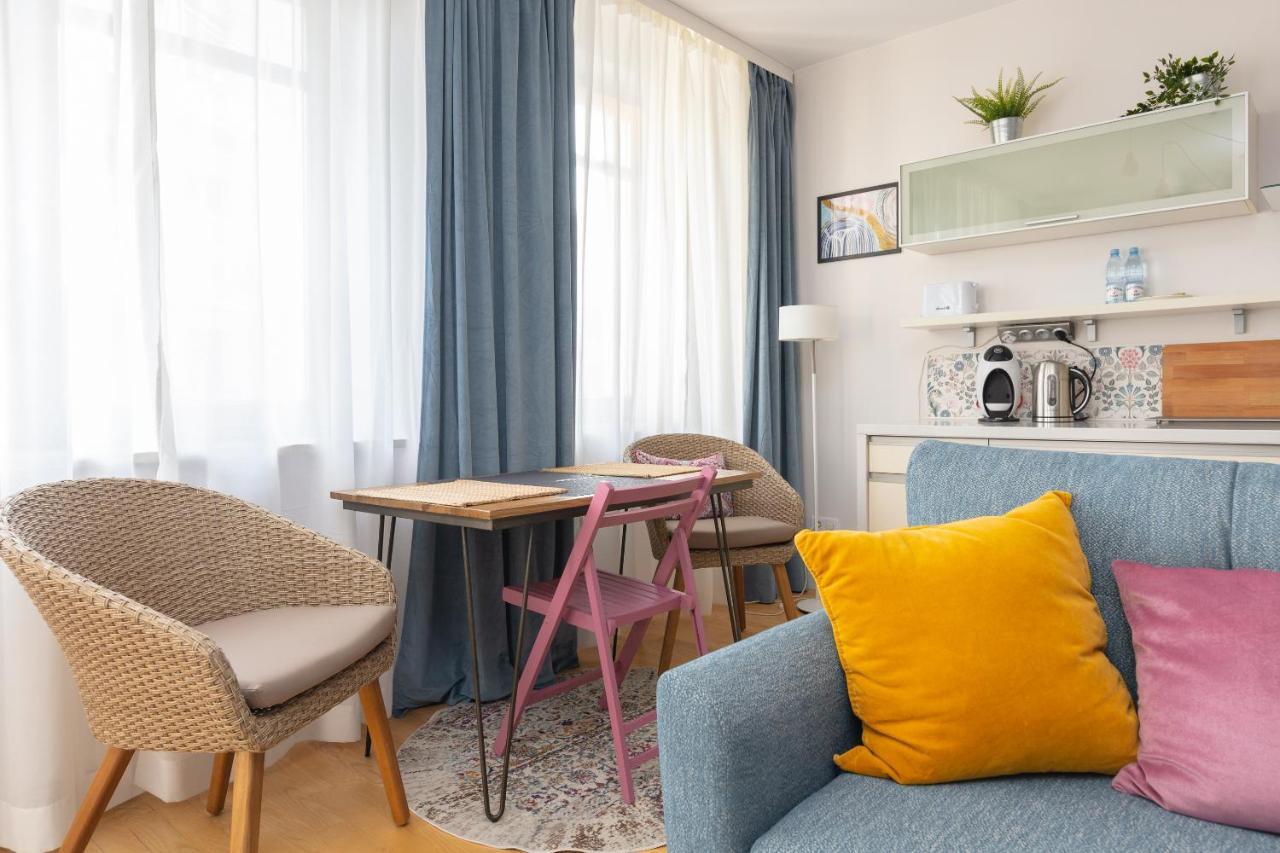 Wincentego Colorful Apartment Варшава Экстерьер фото